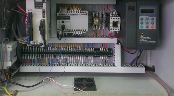 ip modem开关量模拟量配电数据采集dtu变频器数据采集电力规约